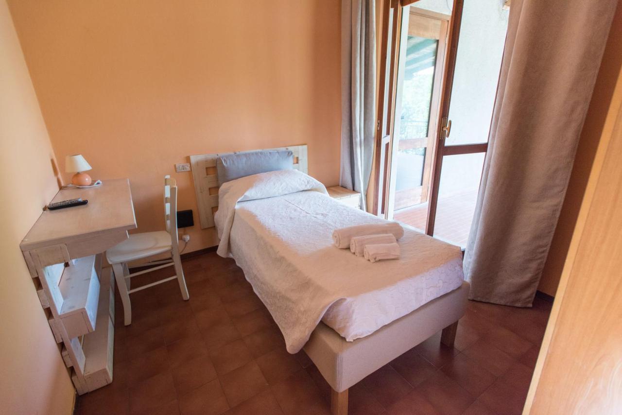 Albergo La Genzianella Miasino Bagian luar foto