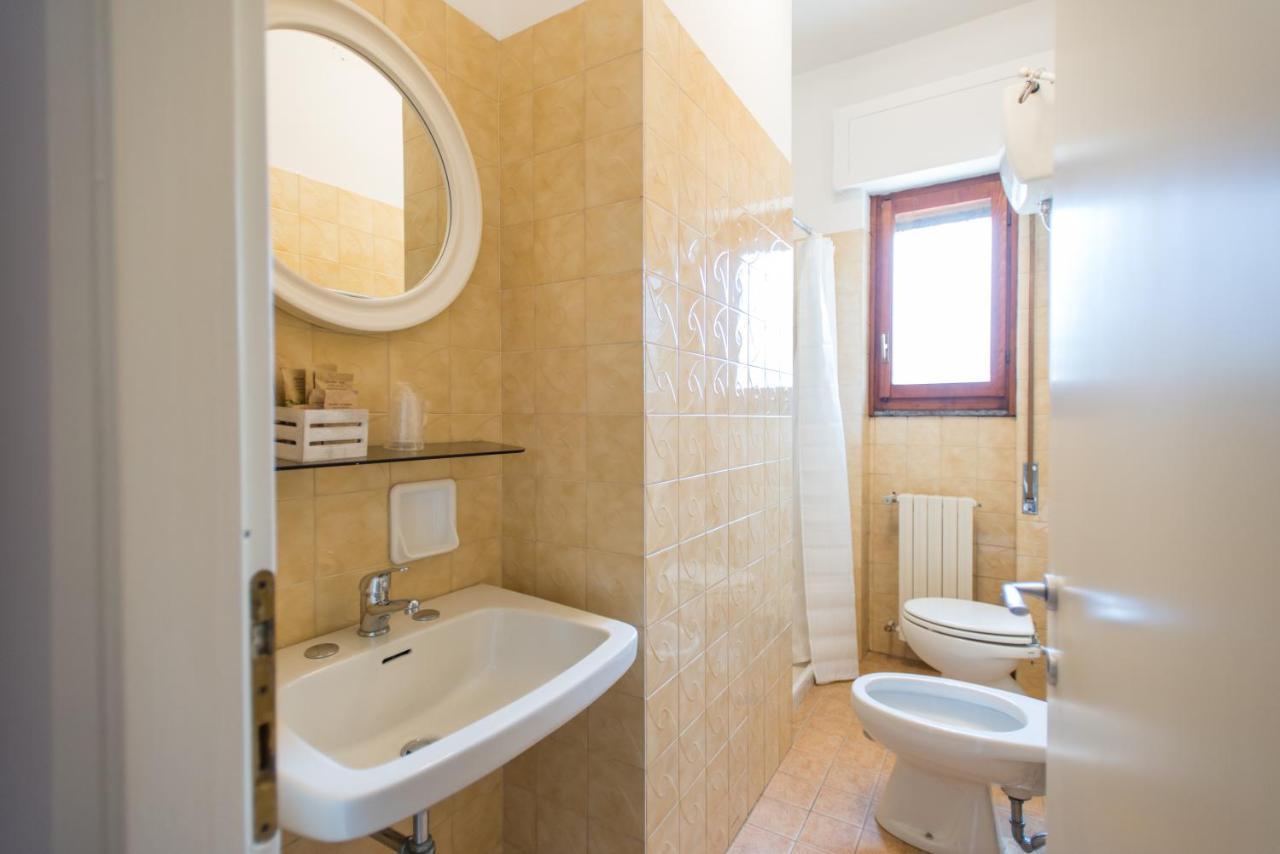 Albergo La Genzianella Miasino Bagian luar foto