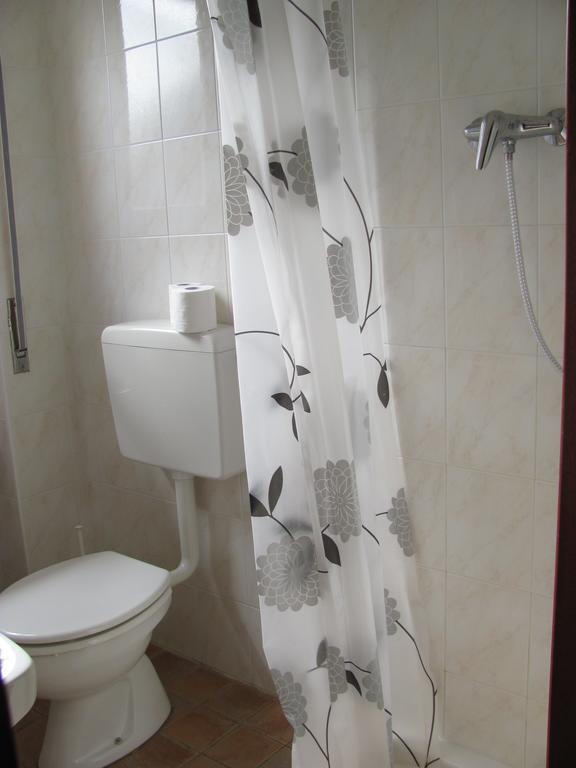 Albergo La Genzianella Miasino Ruang foto